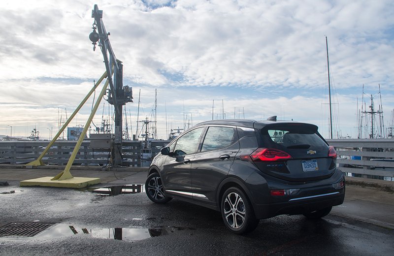 Illustration for article titled The 2017 Chevrolet Bolt May Be The Start Of The Everyday Electric Revolution